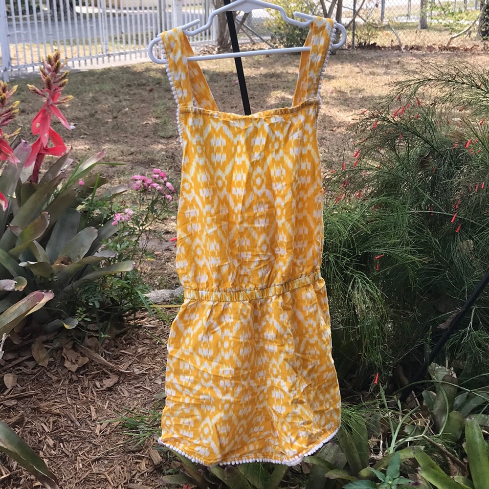 Old Navy Girls Size XL (14)  Yellow print Romper